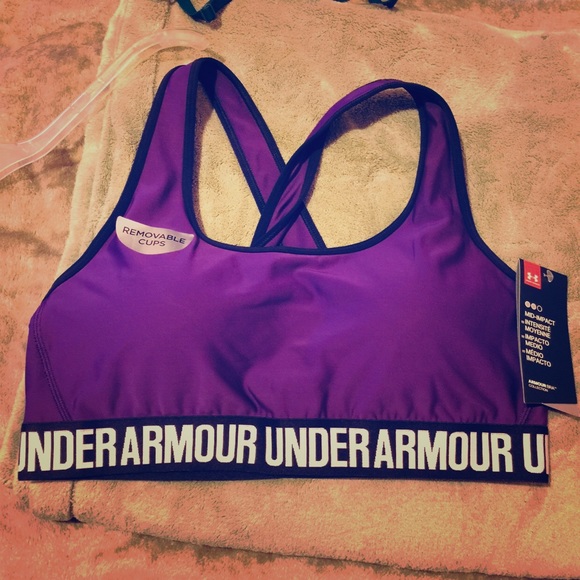 UNDER ARMOUR MIDIMPACT COMPRESSION BRA ONLY 1 LEFT - Picture 2 of 8